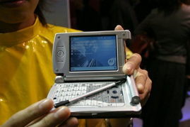 摩托罗拉展台纵览 2004年中国国际通信设备技术展上的通讯设备风采